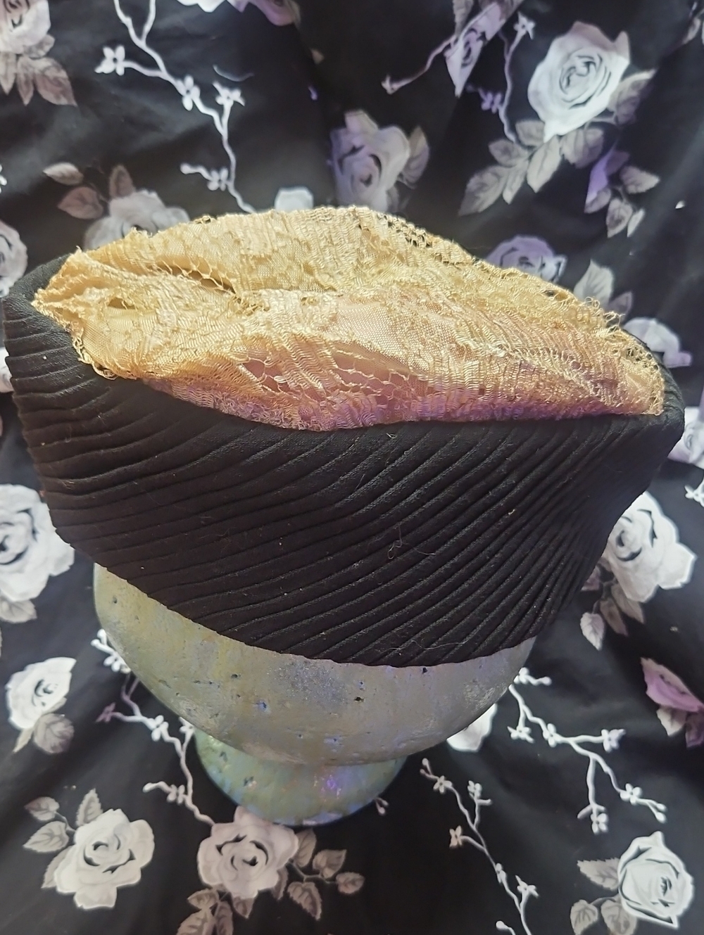 40s War Andrew Sisters Silk Quilted Hat